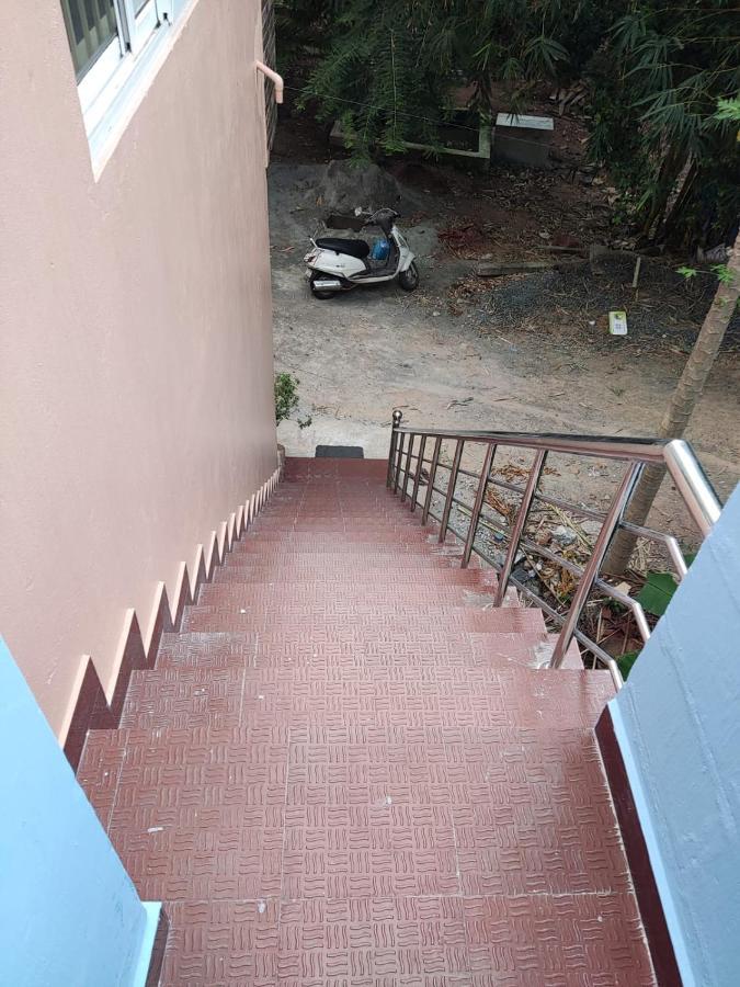Sri Sai Farm House Pondicherry Exteriör bild